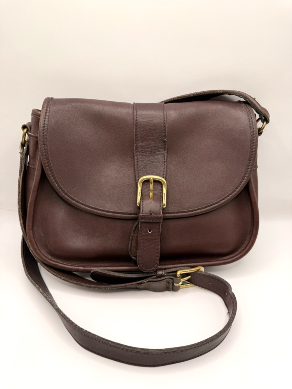 Vintage Coach Chelsea Saddle Leather Crossbody Bag